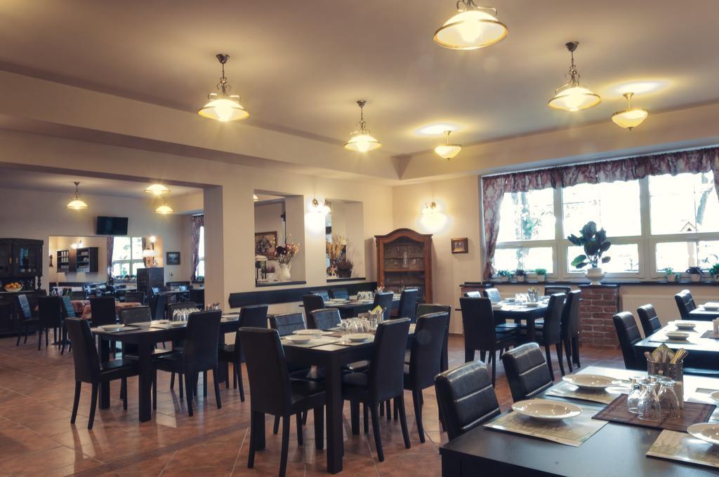 Hotel Na Skalkach Nový Jičín المظهر الخارجي الصورة
